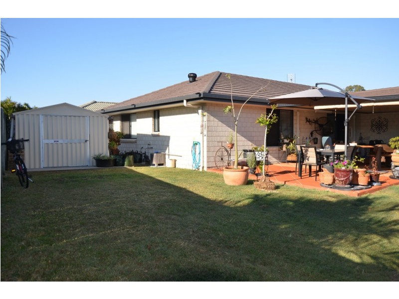 1 Sonder Street, Urangan QLD 4655