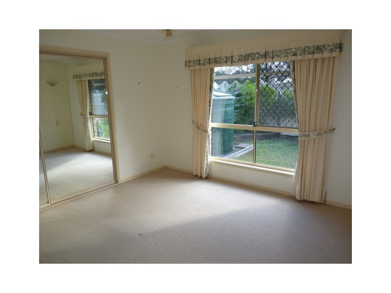 4 Goodwin Avenue, Point Vernon QLD 4655