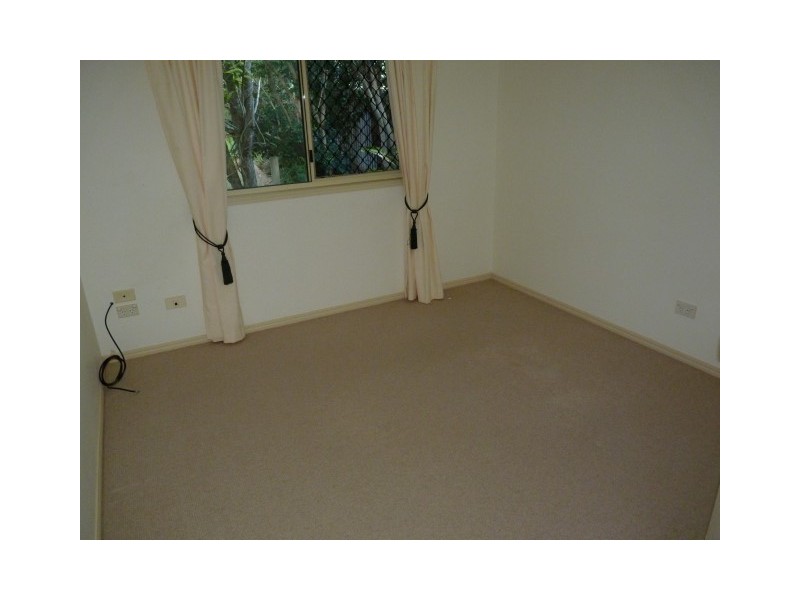 4 Goodwin Avenue, Point Vernon QLD 4655