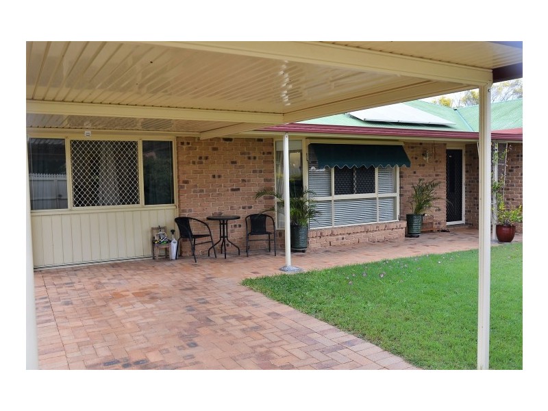 4 Goodwin Avenue, Point Vernon QLD 4655