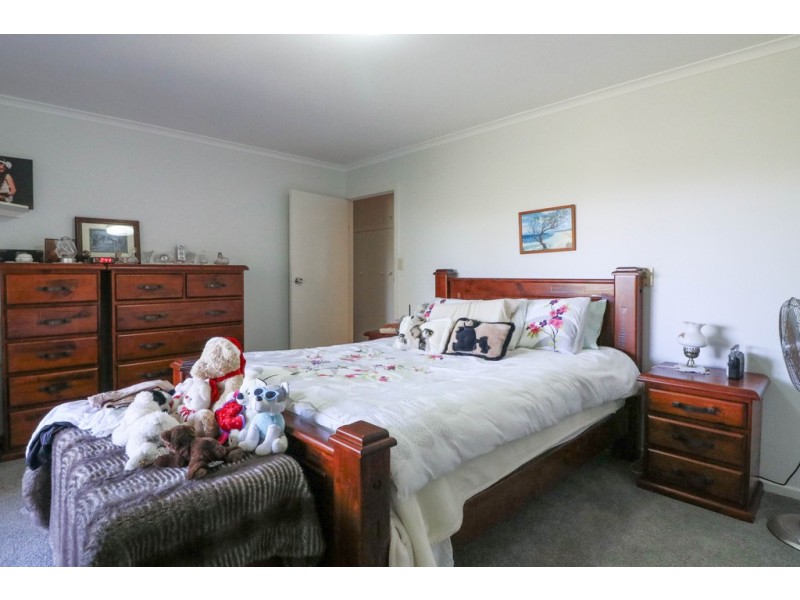 29 Petrel Avenue, River Heads QLD 4655