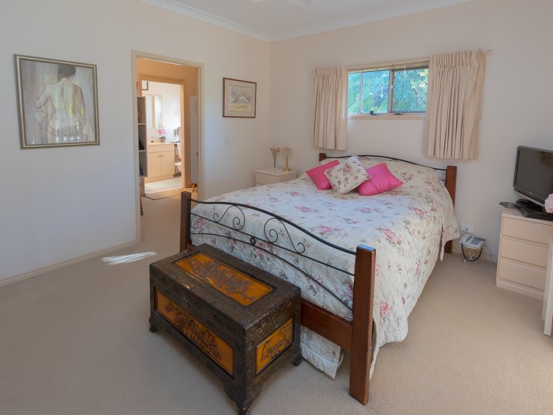 34 Sempfs Road, Dundowran Beach QLD 4655