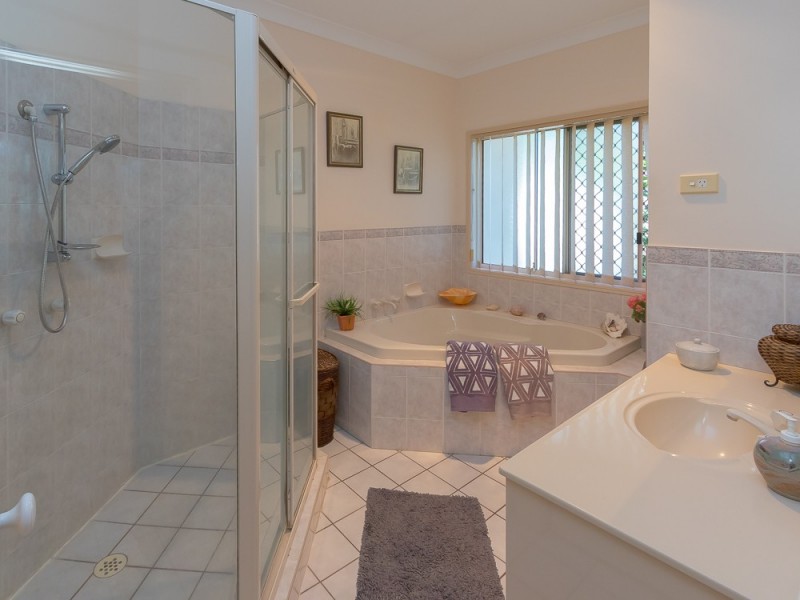 34 Sempfs Road, Dundowran Beach QLD 4655