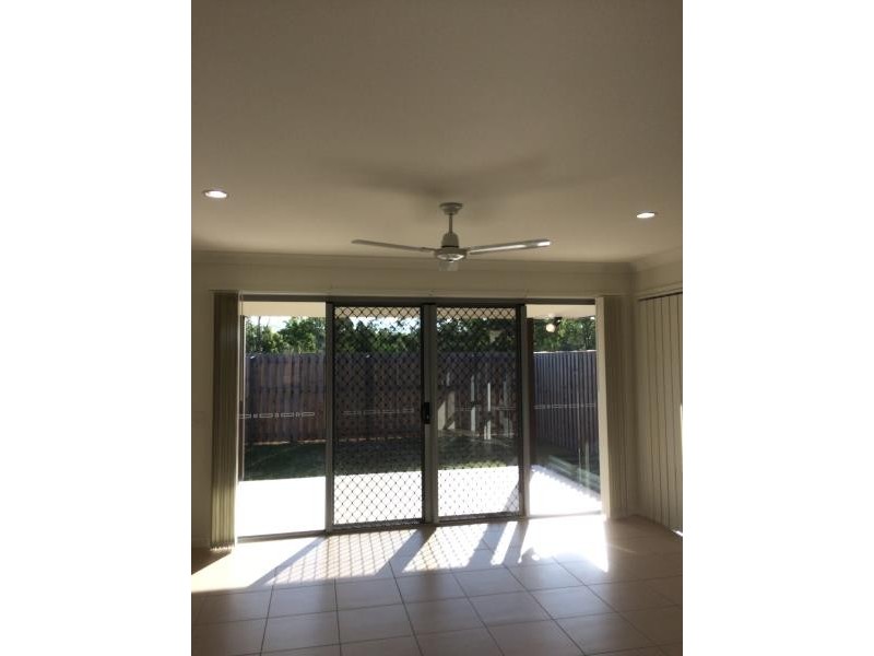 7 Reliance Road, Urraween QLD 4655