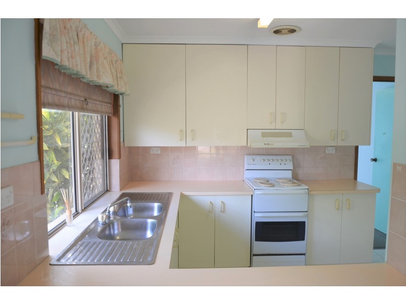 222 Dayman Street, Torquay QLD 4655