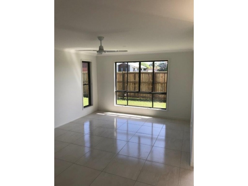2 Belleni Court, Point Vernon QLD 4655