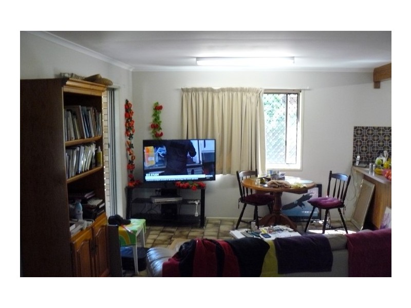 23 Mayfair Street, Point Vernon QLD 4655