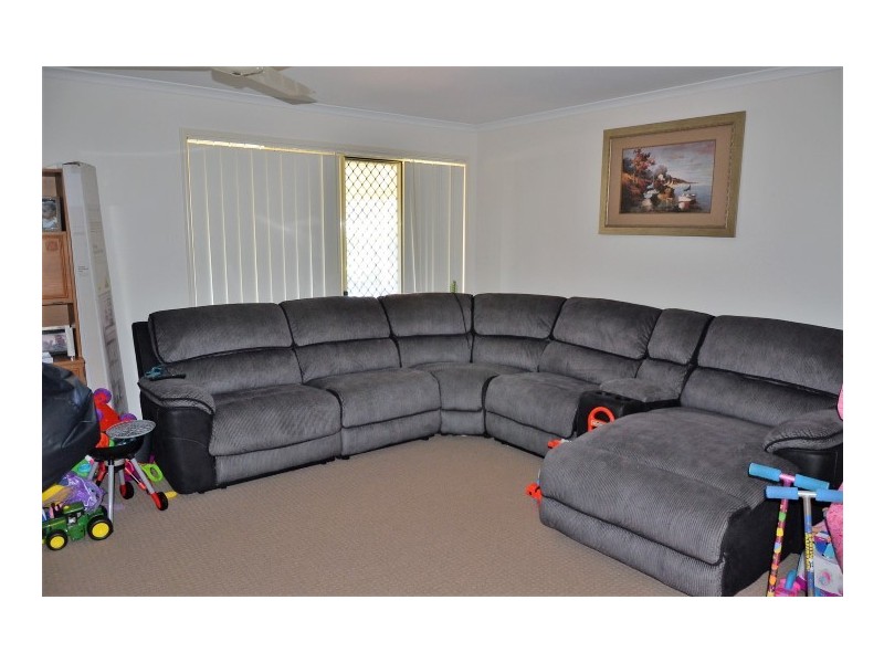 51 Bounty Circuit, Eli Waters QLD 4655