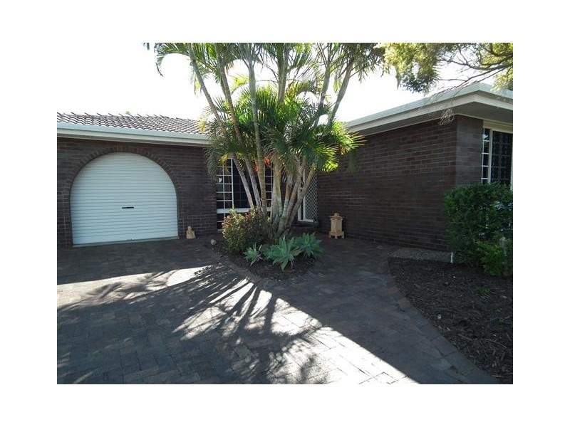 6 Frangipanni Avenue, Kawungan QLD 4655