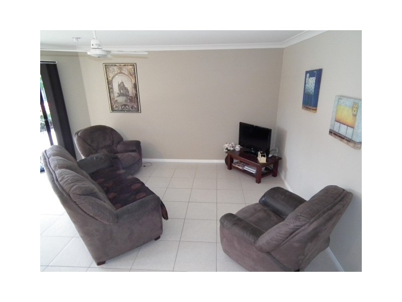 28 Rosedale Drive, Wondunna QLD 4655