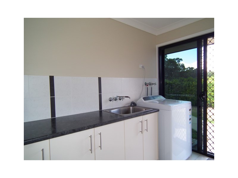 28 Rosedale Drive, Wondunna QLD 4655