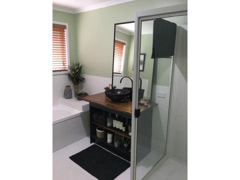 38 Julie Anne Street, Urraween QLD 4655