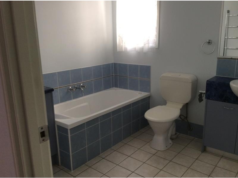 48/34-56 Elizabeth Street, Urangan QLD 4655