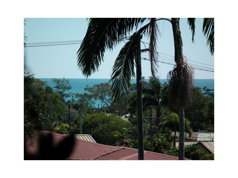 30 Hillcrest Avenue, Scarness QLD 4655