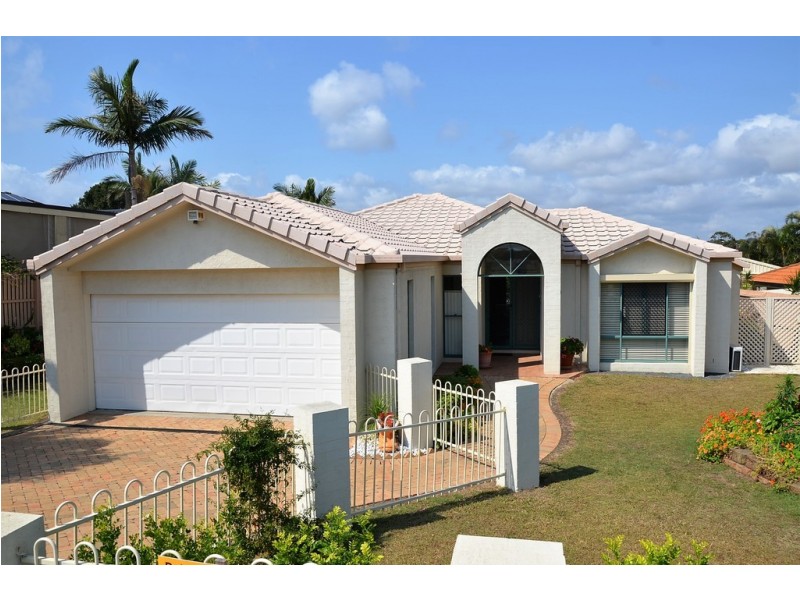 19 Mcliver Street, Kawungan QLD 4655
