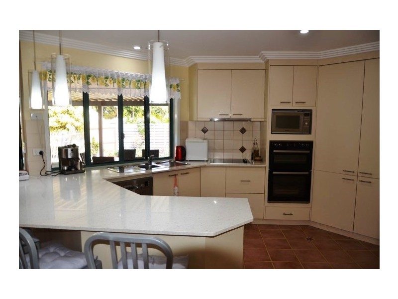 19 Mcliver Street, Kawungan QLD 4655