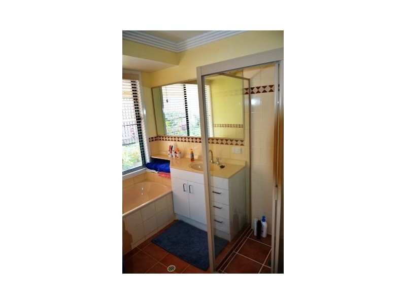 19 Mcliver Street, Kawungan QLD 4655