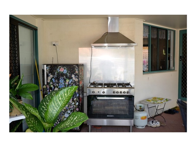 19 Mcliver Street, Kawungan QLD 4655