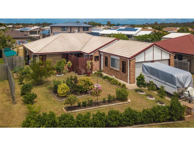 27 Bunya Court, Eli Waters QLD 4655