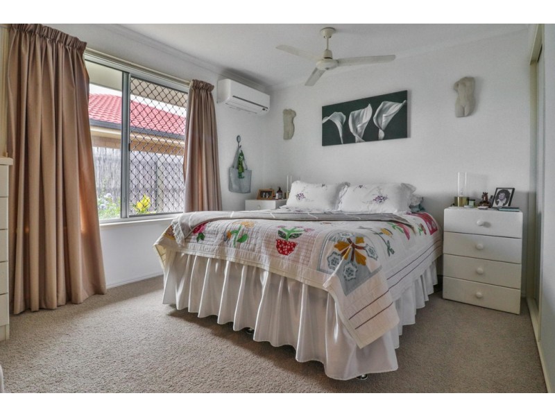 27 Bunya Court, Eli Waters QLD 4655