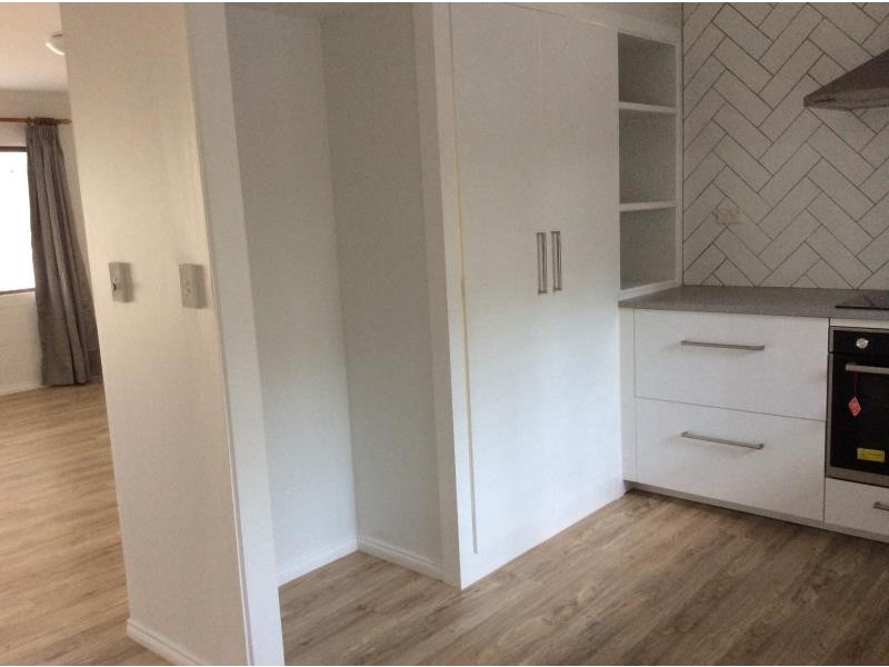 8 Cordelia Court, Urangan QLD 4655