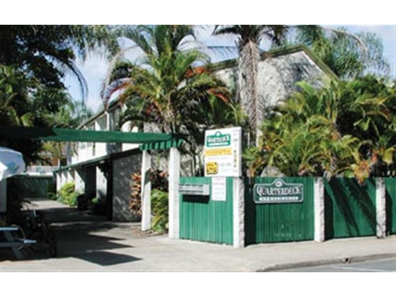 1/445 Esplanade, Torquay QLD 4655