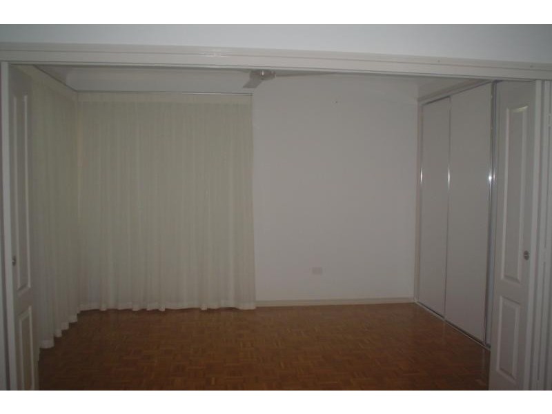 106 Esplanade, Point Vernon QLD 4655