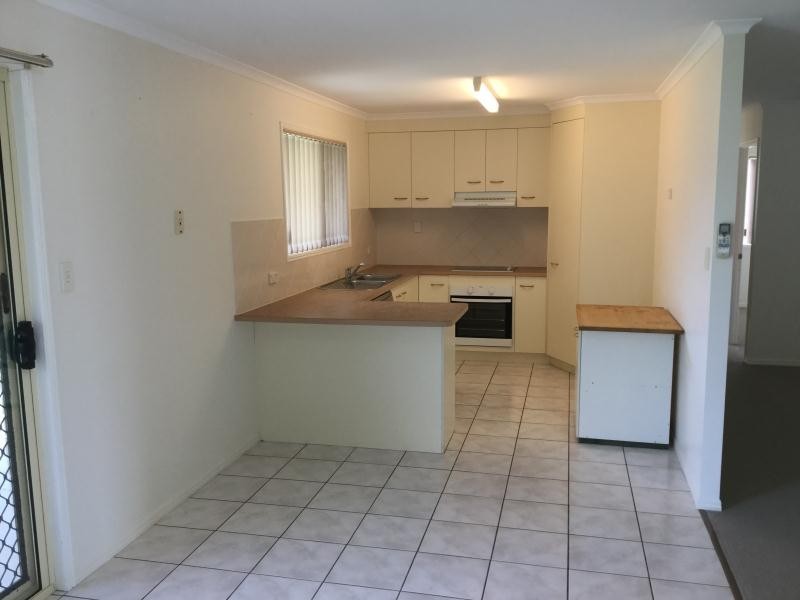 7 Truss Court, Torquay QLD 4655