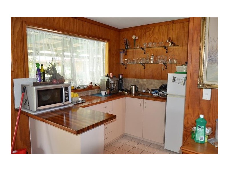 137 Truro Street, Torquay QLD 4655