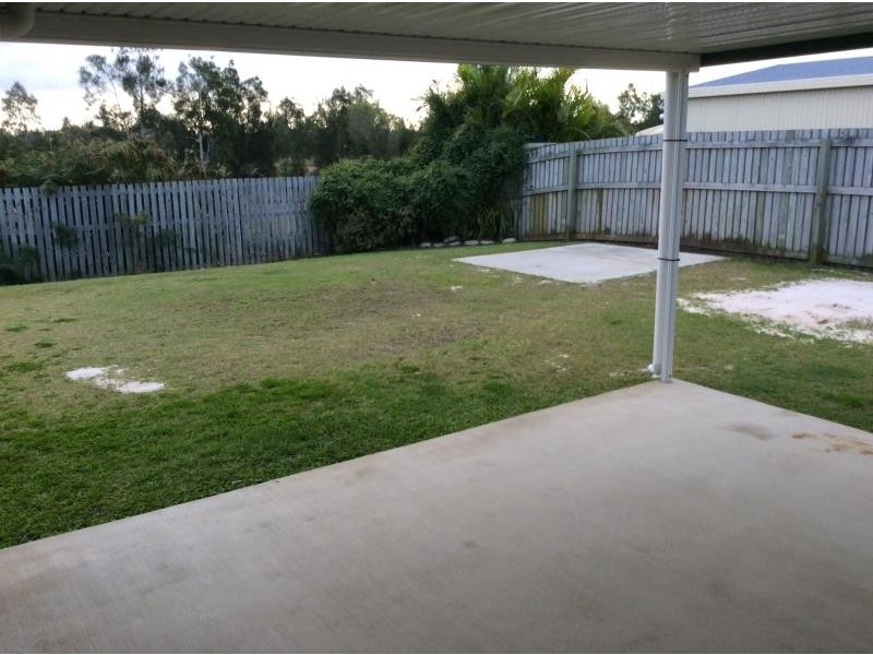 61 Bunya Court, Eli Waters QLD 4655