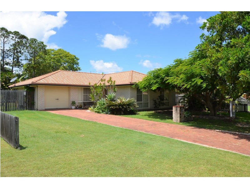 25 Tristania Crescent, Urangan QLD 4655