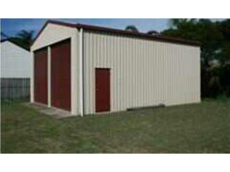 519 Esplanade, Urangan QLD 4655