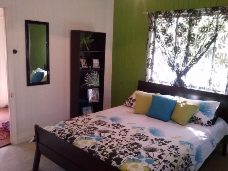 519 Esplanade, Urangan QLD 4655