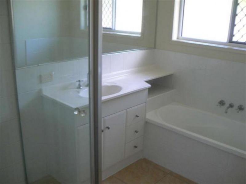 23 Cromdale Circuit, Kawungan QLD 4655