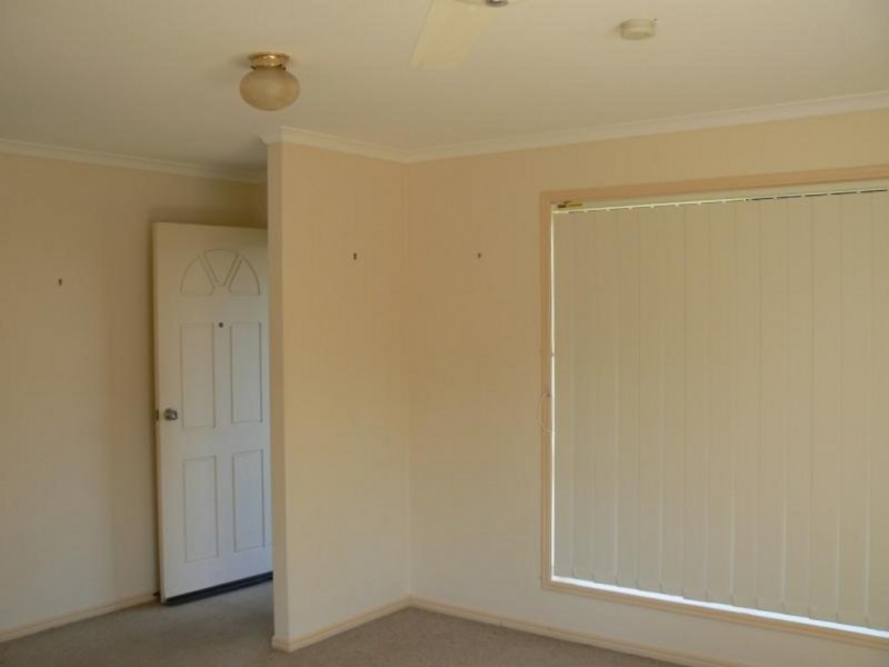 37 Banksia Street, Point Vernon QLD 4655