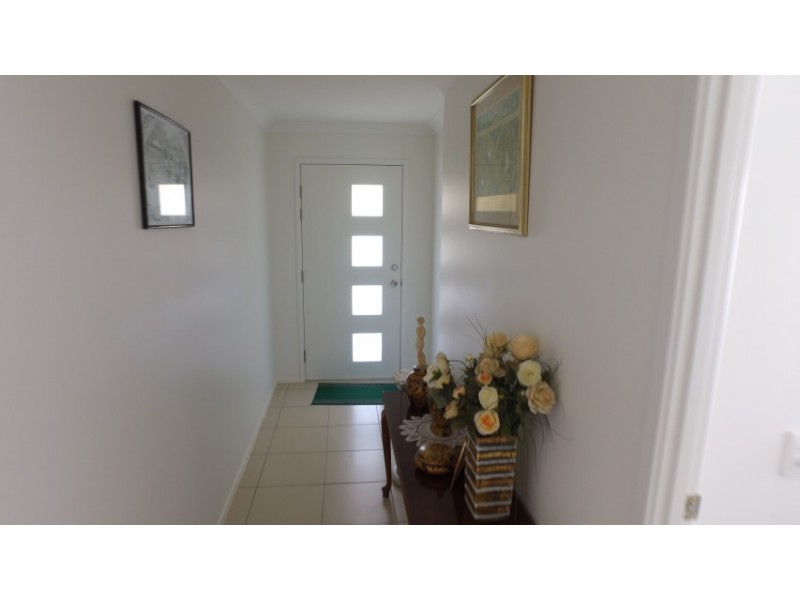 8 Wentworth Avenue, Urraween QLD 4655