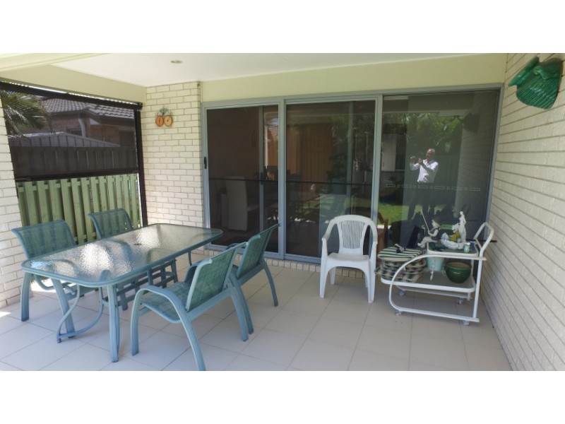 8 Wentworth Avenue, Urraween QLD 4655