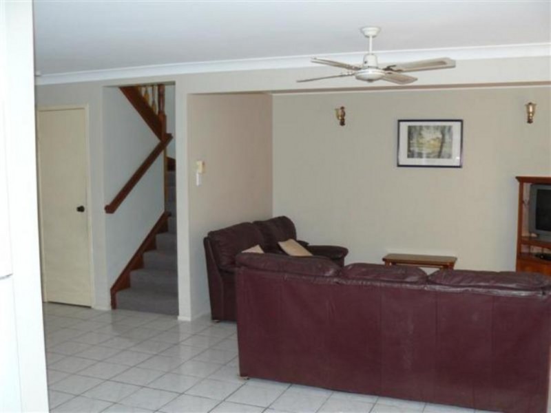 1/235 Esplanade, Pialba QLD 4655