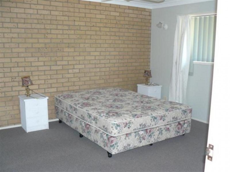 1/235 Esplanade, Pialba QLD 4655