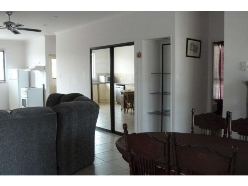 9B Hockley Lane, Urangan QLD 4655