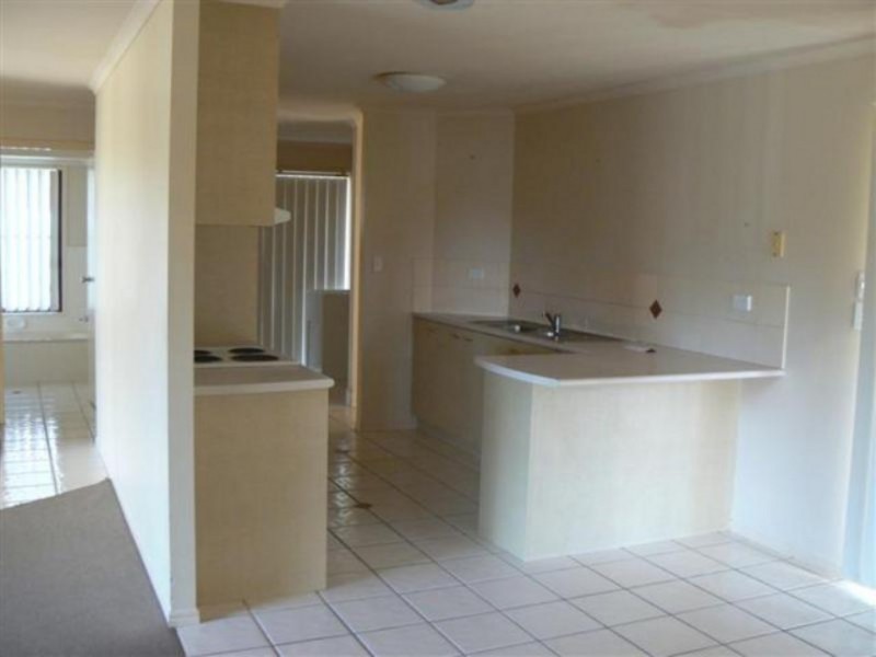 46 Banksia Street, Point Vernon QLD 4655