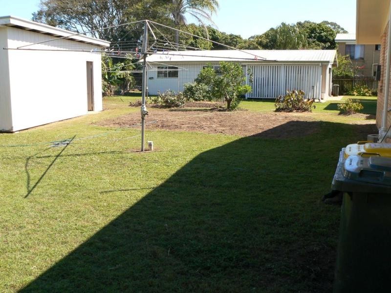 27 Flinders Street, Point Vernon QLD 4655