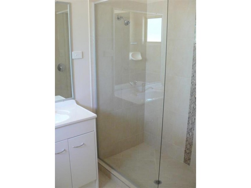 104 SHELLCOT, Toogoom QLD 4655