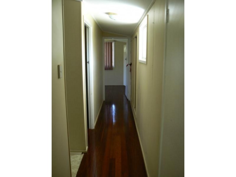 1A/110 Freshwater Street, Torquay QLD 4655