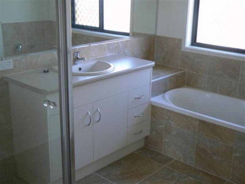 41 Bayswater Drive, Urraween QLD 4655