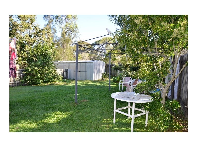 11 Honeysuckle Ave, Kawungan QLD 4655