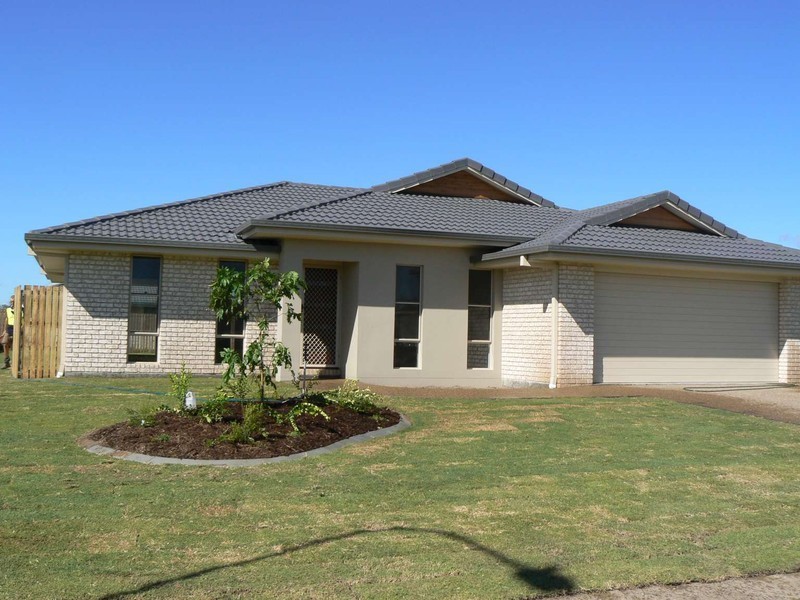 74 Wattle, Point Vernon QLD 4655