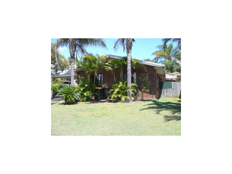21 Drummond Street, Urangan QLD 4655