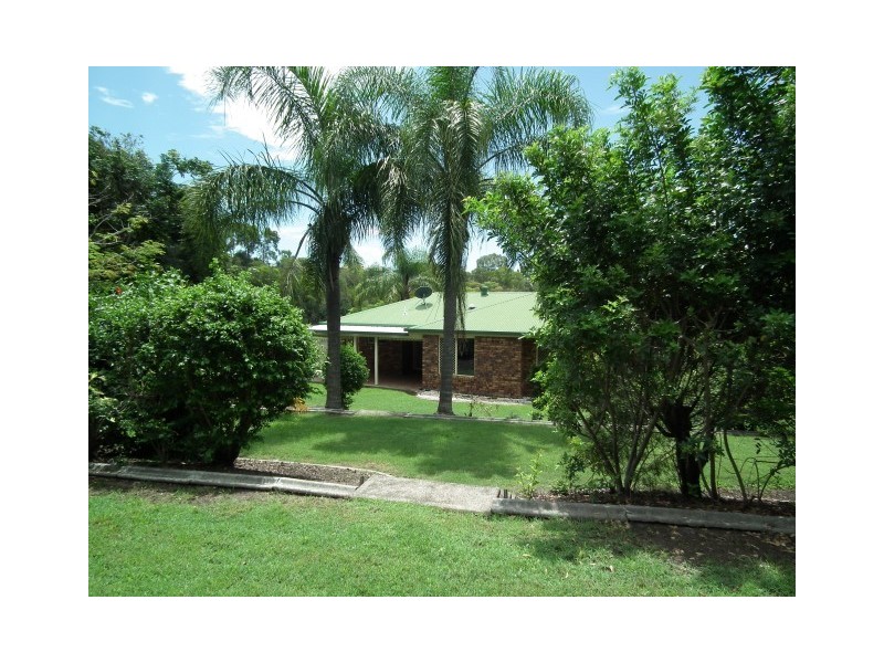 16 Daydream Court, Kawungan QLD 4655