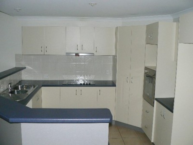 28/30 East Street, Scarness QLD 4655